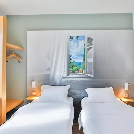 Sud 2* ヴァランス